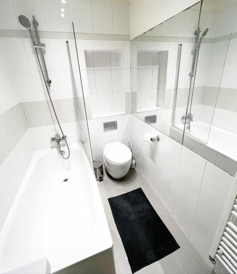 Luxury 2 Bed Flat 2 Min From Station Nearby Other 4 Stations Apartament *