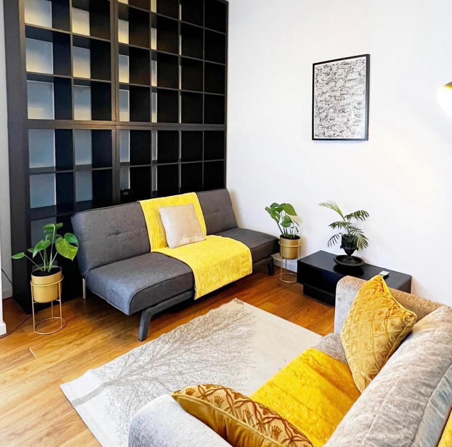 Luxury 2 Bed Flat 2 Min From Station Nearby Other 4 Stations Apartament