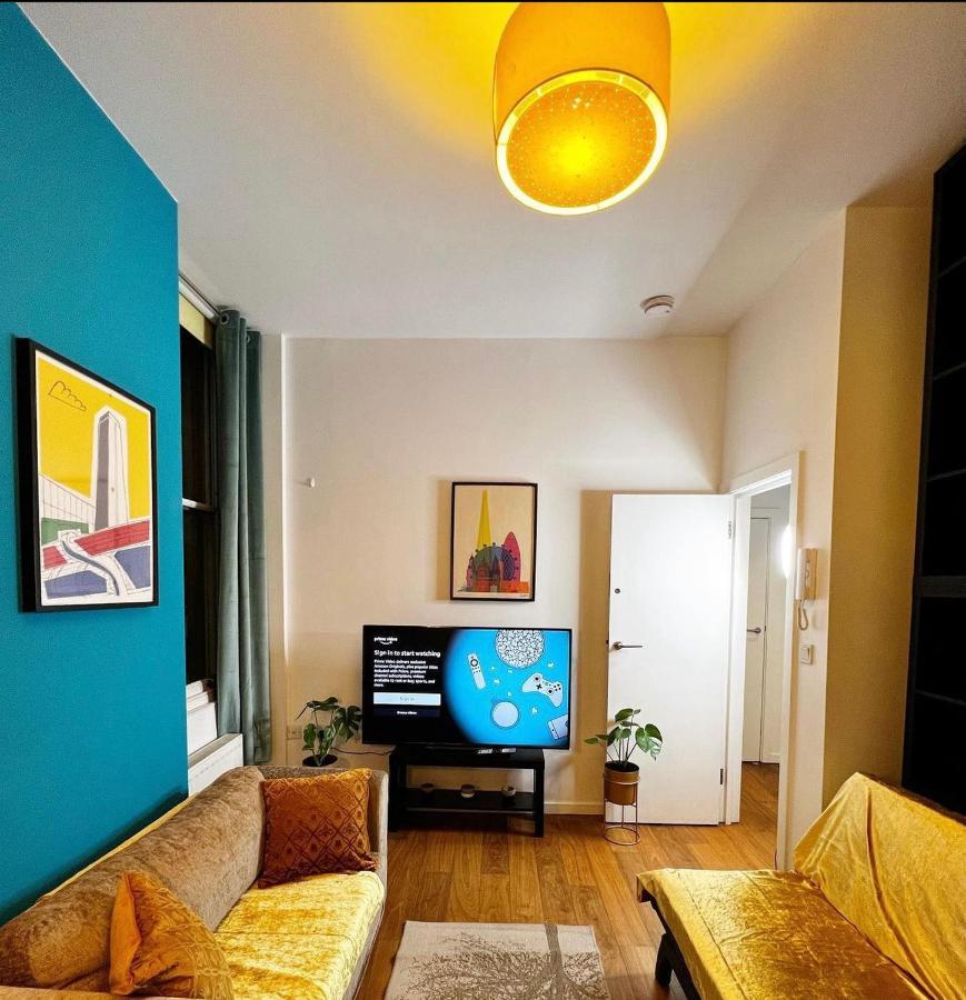 Apartament Luxury 2 Bed Flat 2 Min From Station Nearby Other 4 Stations *