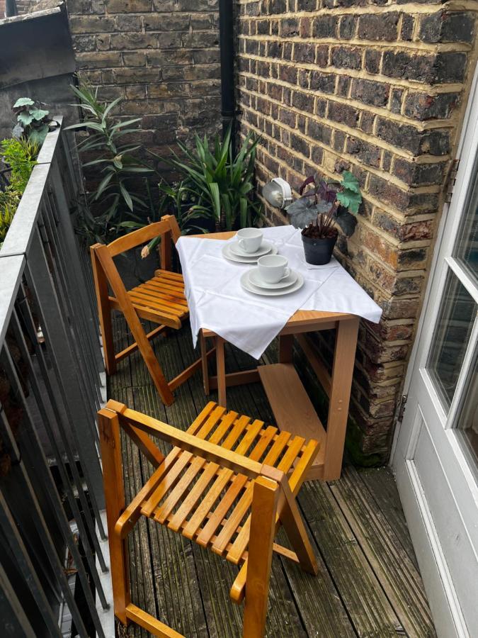 Luxury 2 Bed Flat 2 Min From Station Nearby Other 4 Stations Londra
